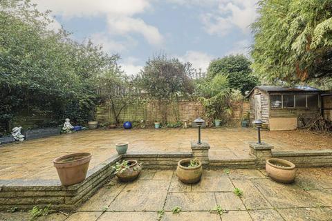 3 bedroom detached house for sale, Morland Close, Hampton TW12