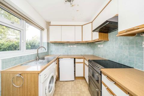 3 bedroom semi-detached house for sale, Cross Street, Hampton TW12