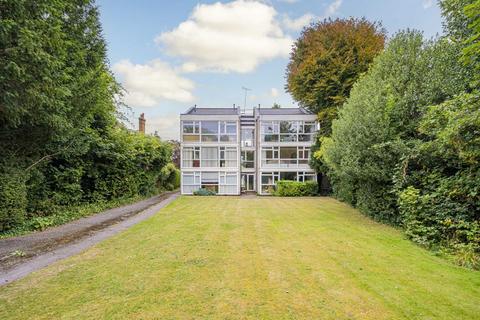 2 bedroom flat for sale, Palace Road, East Molesey KT8