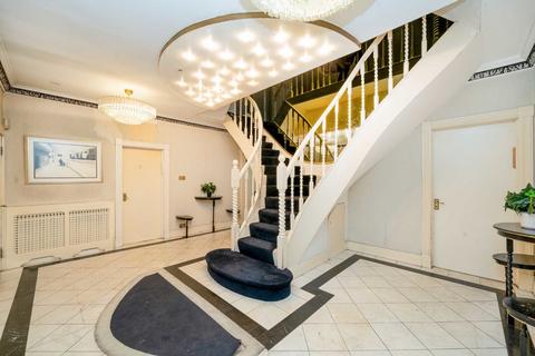 8 bedroom detached house for sale, West Avenue, London NW4