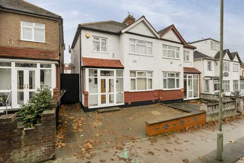 3 bedroom semi-detached house for sale, Dallas Road, London NW4