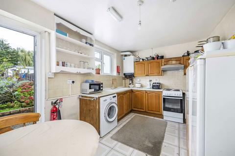 5 bedroom semi-detached house for sale, Sturgess Avenue, London NW4