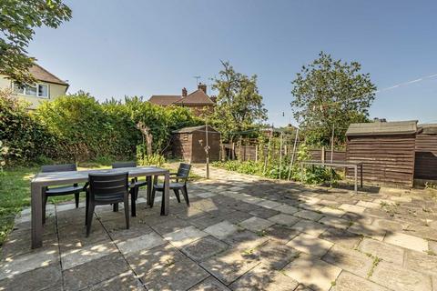 5 bedroom semi-detached house for sale, Colindeep Lane, London NW9