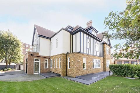 3 bedroom flat for sale, Brampton Grove, London NW4