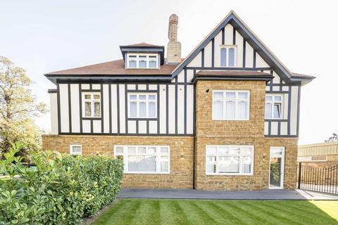 3 bedroom flat for sale, Brampton Grove, London NW4