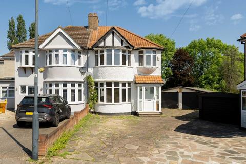 3 bedroom semi-detached house for sale, Sunny View, London NW9