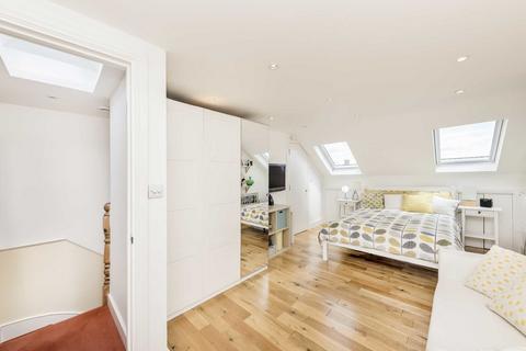 9 Alexandra Road, London, NW4 2SB
