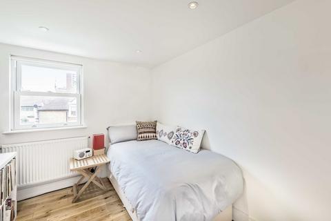 9 Alexandra Road, London, NW4 2SB