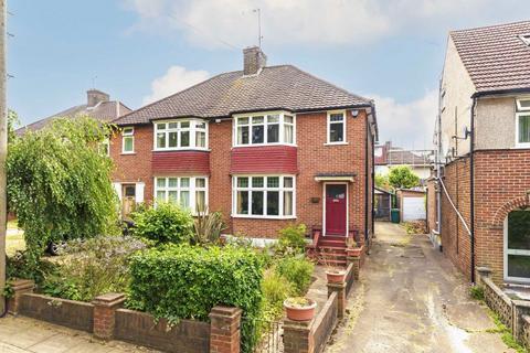 3 bedroom semi-detached house for sale, Court Way, London NW9