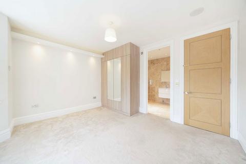 5 bedroom detached house for sale, Ashley Lane, London NW4