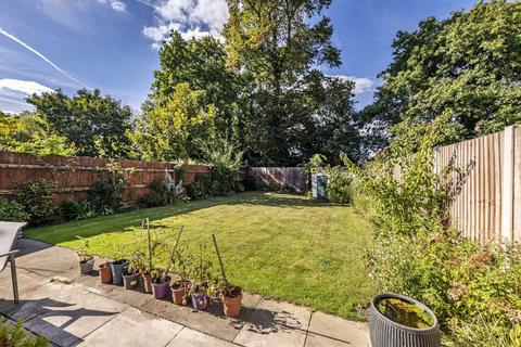 20 Redhill Drive, Edgware, HA8 5JN