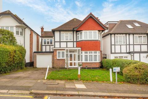 4 bedroom detached house to rent, Vaughan Avenue, London NW4