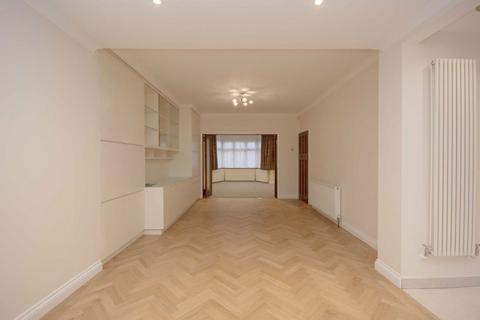 4 bedroom detached house to rent, Vaughan Avenue, London NW4