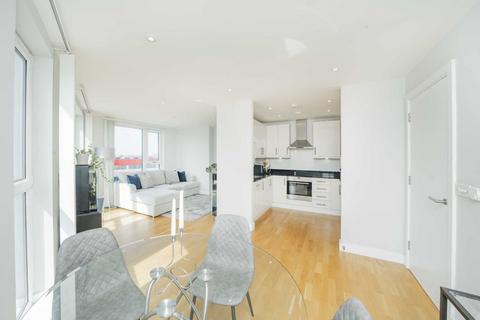 2 bedroom flat for sale, Zenith Close, London NW9