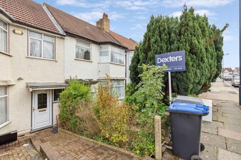 3 bedroom terraced house for sale, The Ridgeway, London NW9