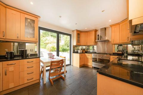 50 Hornsey Lane Gardens, London, N6 5PB