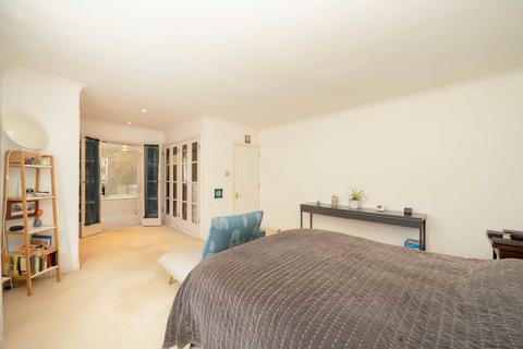 50 Hornsey Lane Gardens, London, N6 5PB