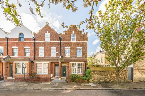 3 bedroom semi-detached house for sale, North Hill Avenue, London N6