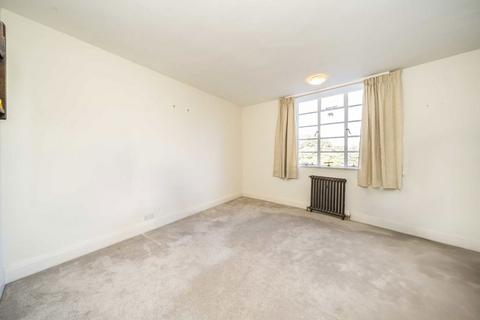 2 bedroom flat for sale, Cholmeley Park, London N6