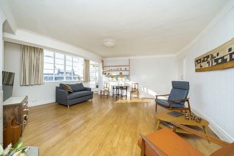 2 bedroom flat for sale, Cholmeley Park, London N6