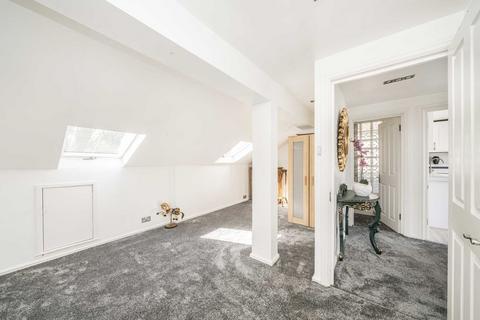 3 bedroom flat for sale, The Park, London N6