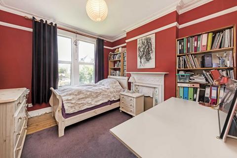 4 bedroom house for sale, Milton Park, London N6