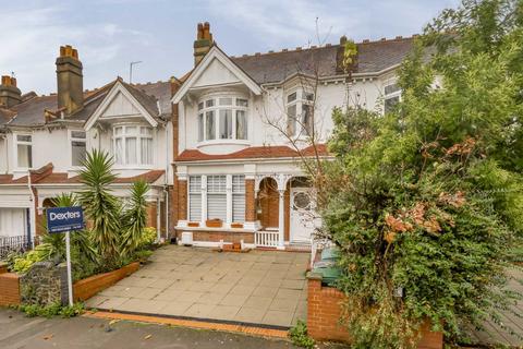 Studio for sale, Hornsey Lane Gardens, London N6