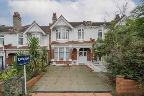 Studio for sale, Hornsey Lane Gardens, London N6