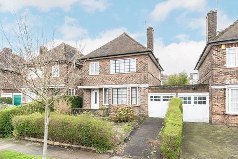 4 bedroom detached house for sale, Brim Hill, London N2