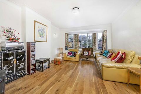 undefined, Brim Hill, London N2