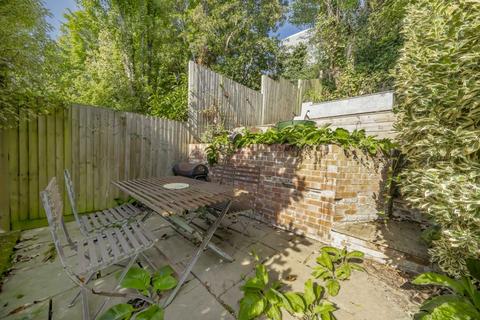 undefined, Waterlow Road, London N19