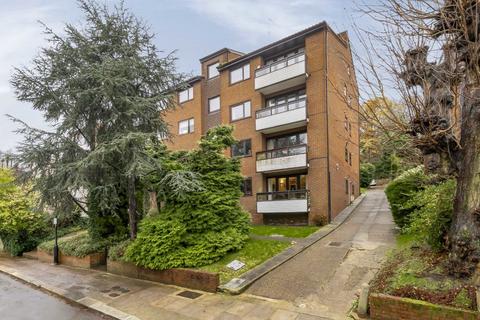 2 bedroom flat for sale, Avenue Road, London N6