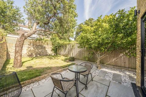 Ground Floor Flat At, 10 Wyleu Street, London, SE23 1DU