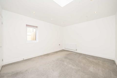 2 bedroom flat for sale, Honor Oak Park, London SE23