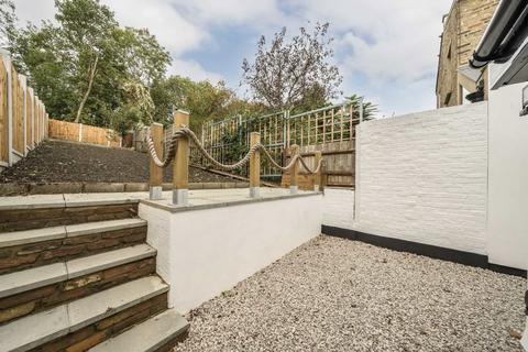 2 bedroom house for sale, Beadnell Road, London SE23