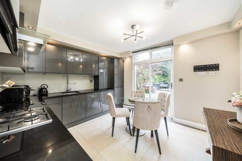 3 bedroom flat for sale, Clive Road, London SE21