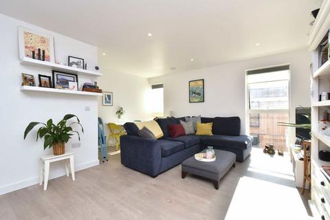 1 bedroom flat to rent, Churchwood Gardens, London SE23