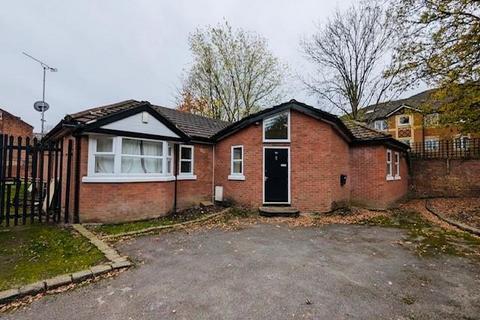 5 bedroom private hall to rent, Derby Road (10a), Fallowfield, Manchester