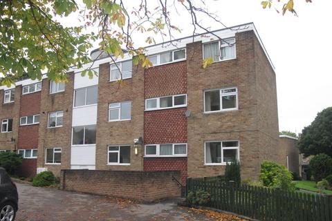 2 bedroom flat to rent, Petersgarth, Moorhead Lane, Shipley, West Yorkshire, BD18