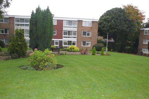 2 bedroom flat to rent, Petersgarth, Moorhead Lane, Shipley, West Yorkshire, BD18