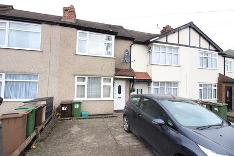 2 bedroom terraced house to rent, Boscombe Road, Worcester Park KT4