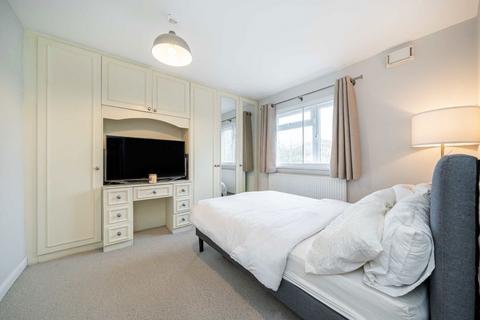 49 Spring Grove Crescent, Hounslow, TW3 4DD