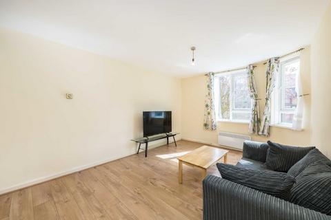 2 bedroom flat for sale, St. Stephens Road, Hounslow TW3