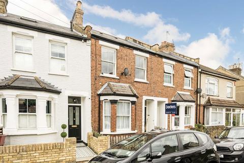 2 bedroom flat for sale, Castle Road, Isleworth TW7