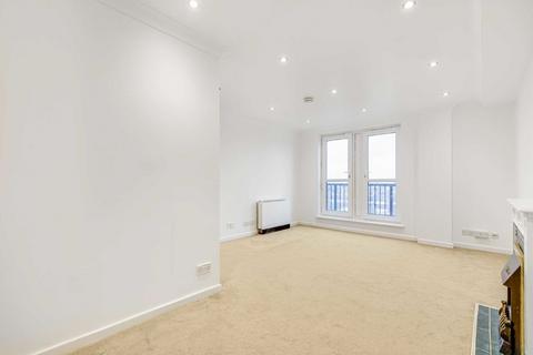 2 bedroom flat for sale, High Street, Hounslow TW3