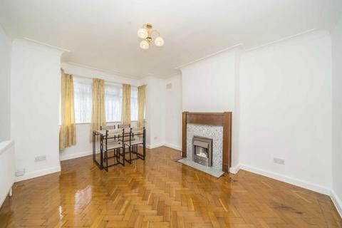 2 bedroom flat for sale, Warkworth Gardens, Isleworth TW7