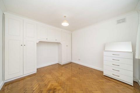 2 bedroom flat for sale, Warkworth Gardens, Isleworth TW7