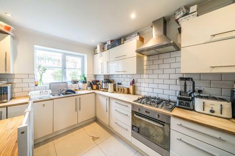 3 bedroom house for sale, Martindale Road, Hounslow TW4