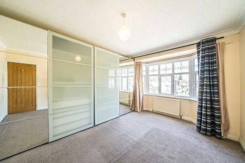 5 bedroom semi-detached house for sale, Oaklands Avenue, Isleworth TW7