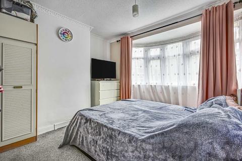 3 bedroom terraced house for sale, Mogden Lane, Isleworth TW7